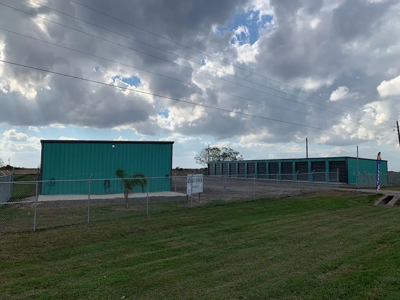 Coast Lock Storage, LLC, RV storage in Victoria