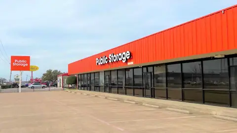 Public Storage in Pantego, TX