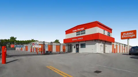 Public Storage in Miami, FL