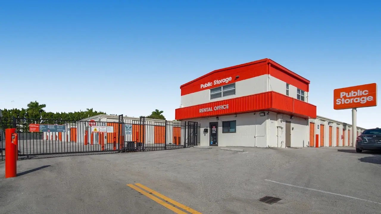 Public Storage, RV storage in Miami