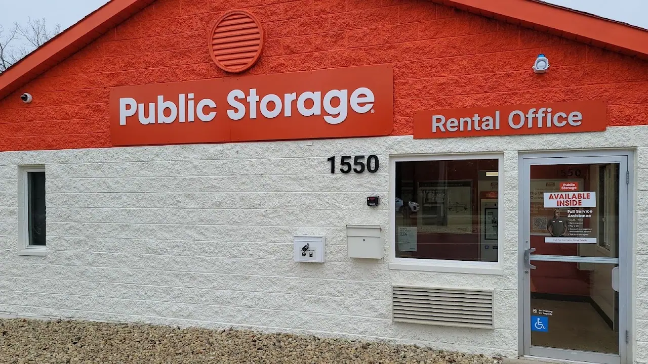 Public Storage, RV storage in Streamwood