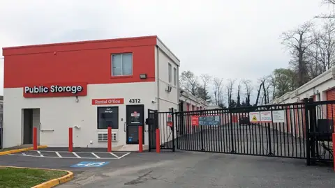 Public Storage photo 2