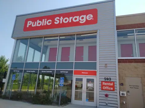 Public Storage photo 2