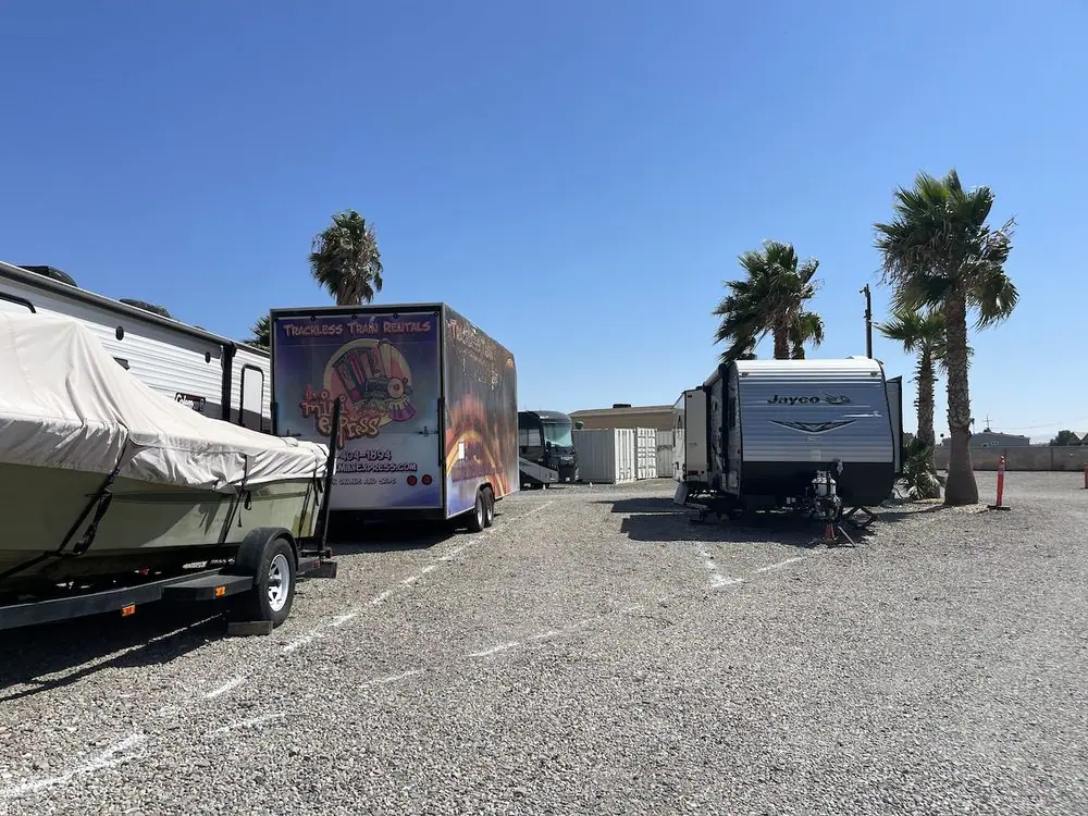 Byron Inn Boat RV Storage & More, RV storage in Byron