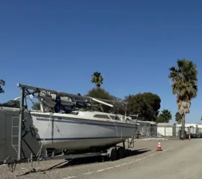 Byron Inn Boat RV Storage & More photo 2