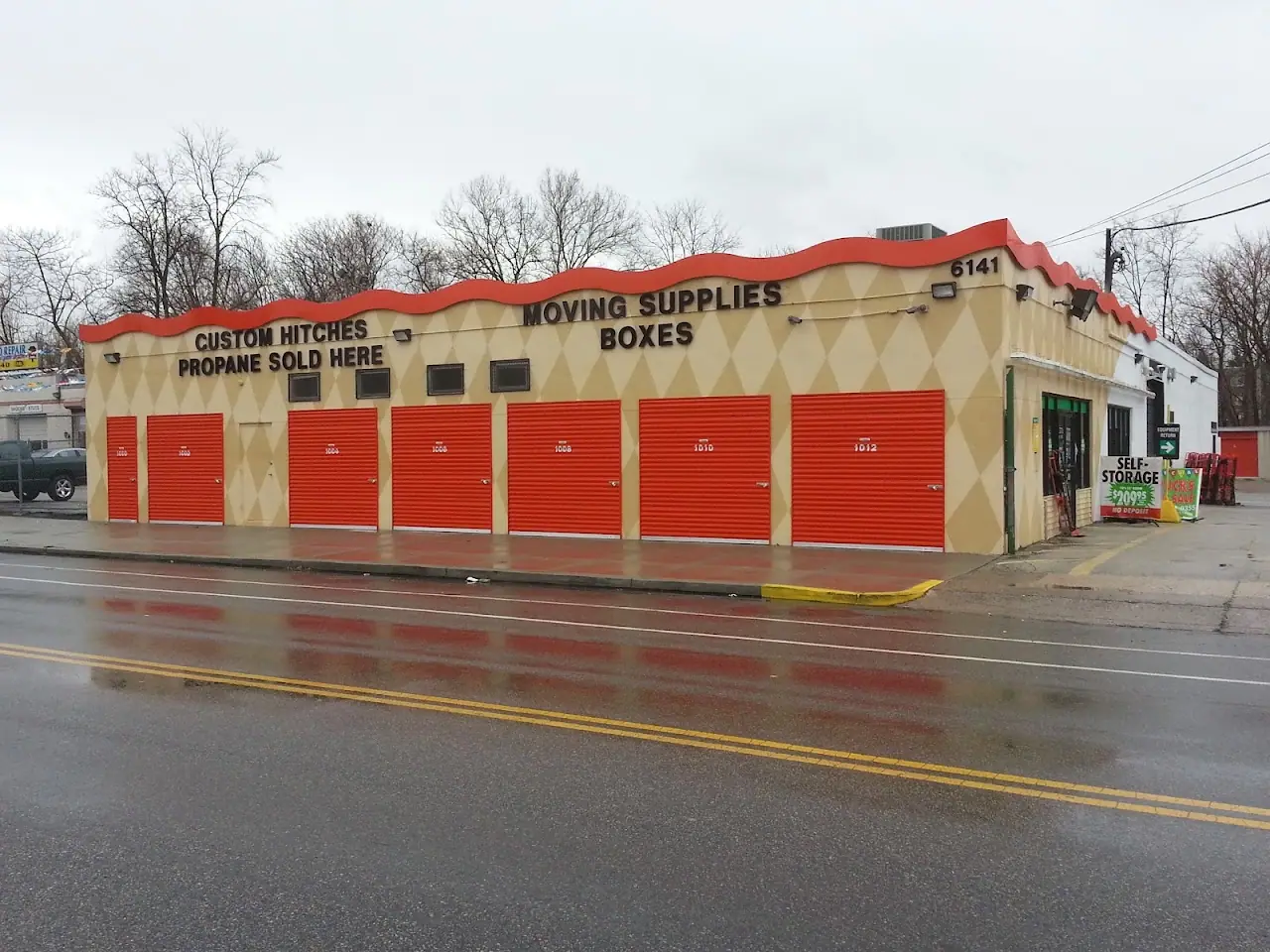 Self-Storage at U-Haul, RV storage in Philadelphia