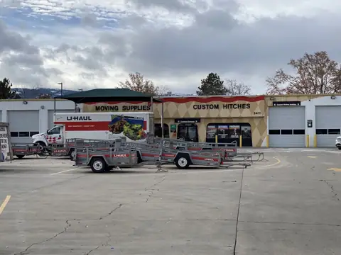 U-Haul Trailer Hitch Super Center at Virginia St photo 2