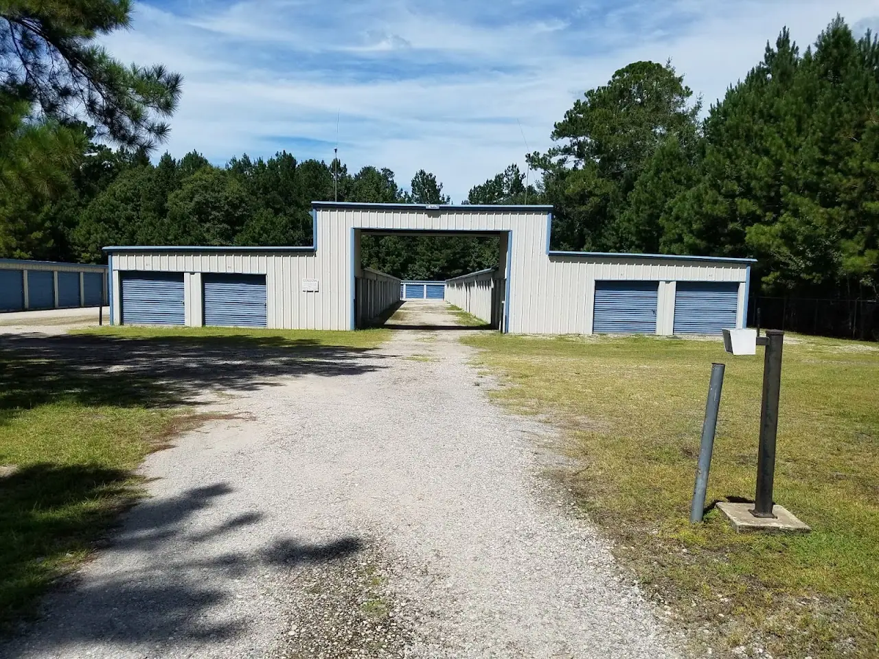 Hinesville Storage Units, RV storage in Hinesville