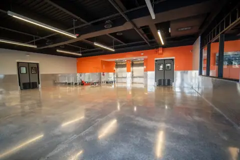 Vanguard Self Storage photo 3