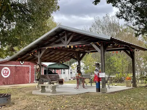 Amazing Acres RV Park photo 2