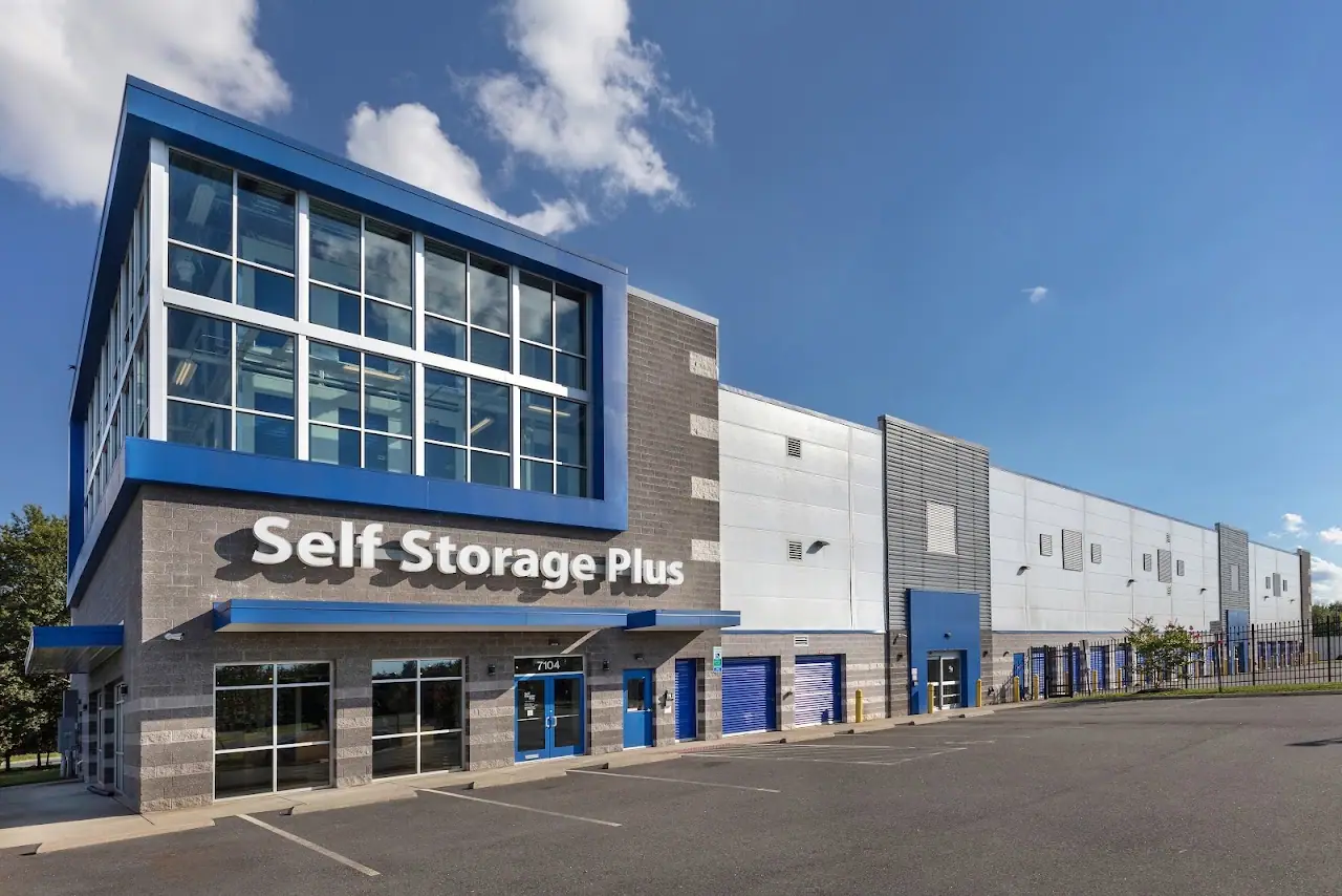 Self Storage Plus, RV storage in Fredericksburg