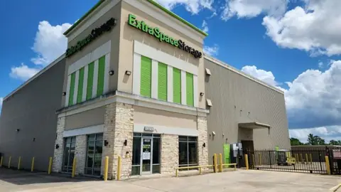 Extra Space Storage in Beaumont, TX