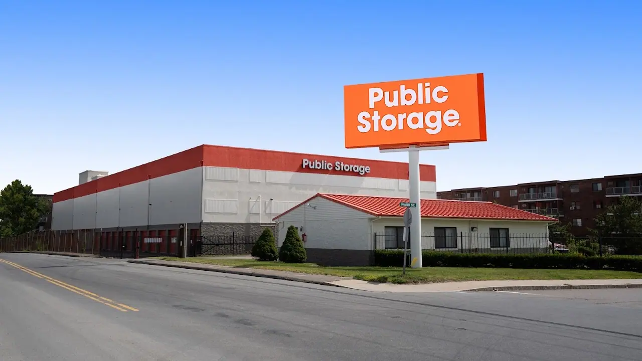 Public Storage, RV storage in Revere