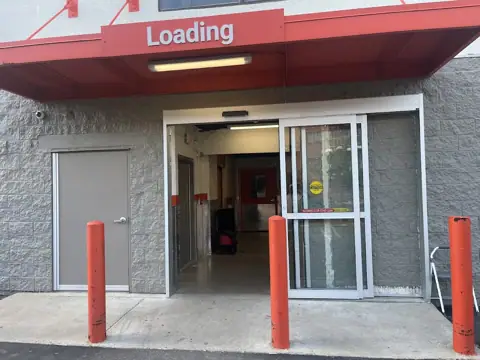 Public Storage photo 2