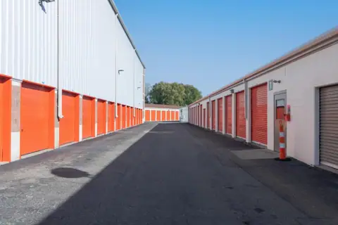 Public Storage photo 2