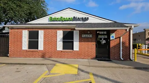 Extra Space Storage in Houston, TX