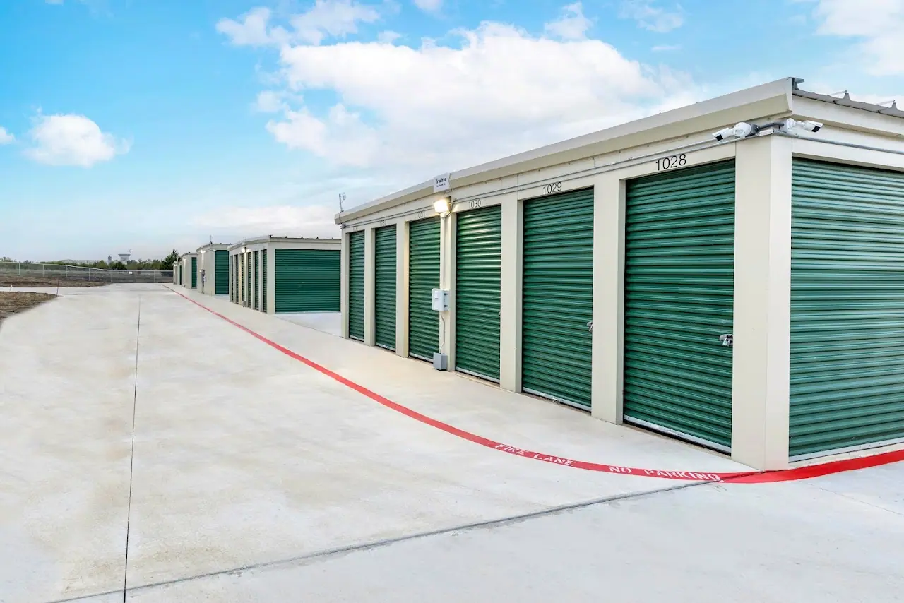 Ideal Storage- Cleburne, RV storage in Cleburne