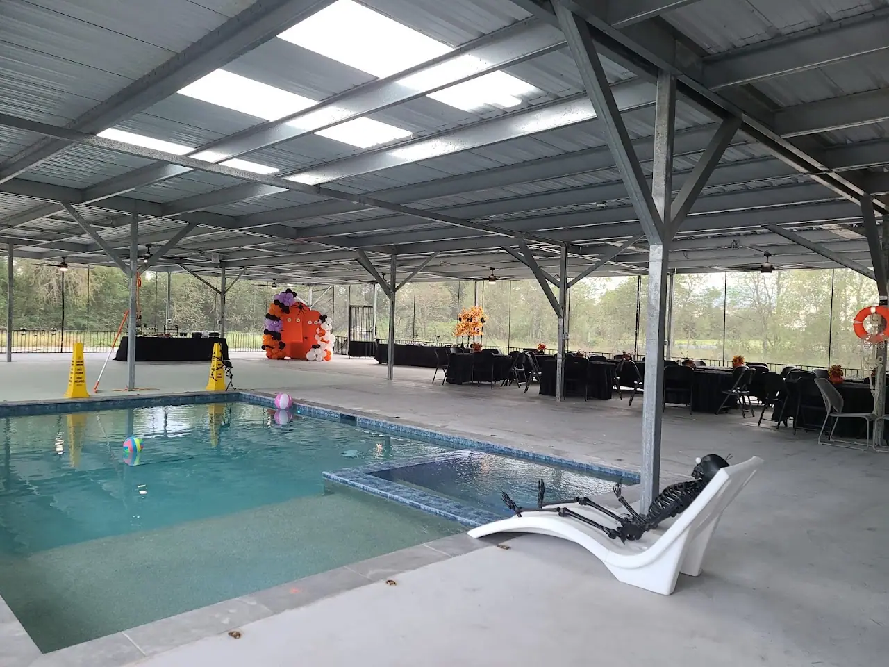 CR 192 RV & BOAT STORAGE, RV storage in Alvin
