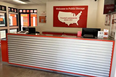 Public Storage photo 2