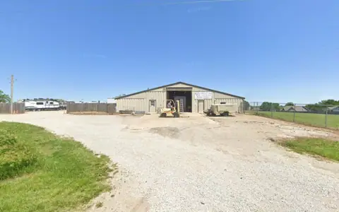 Prairie View Storage photo 2