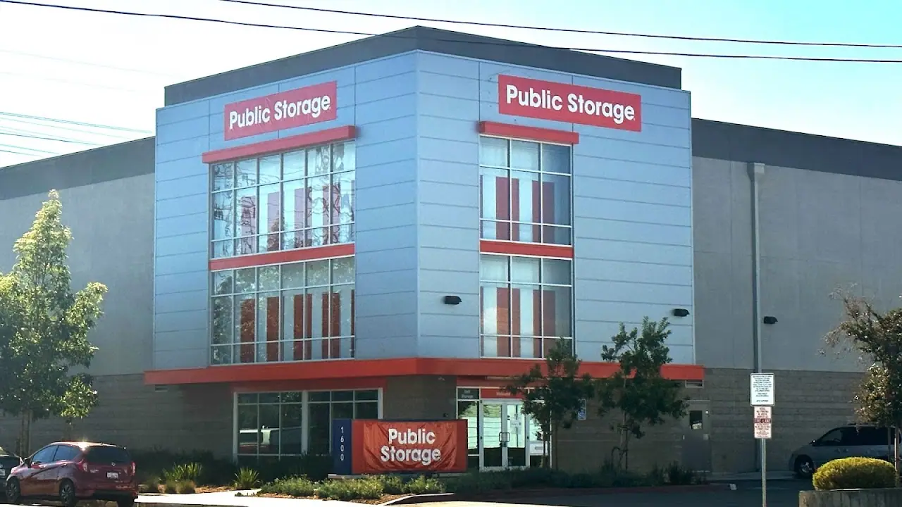 Public Storage, RV storage in Orange