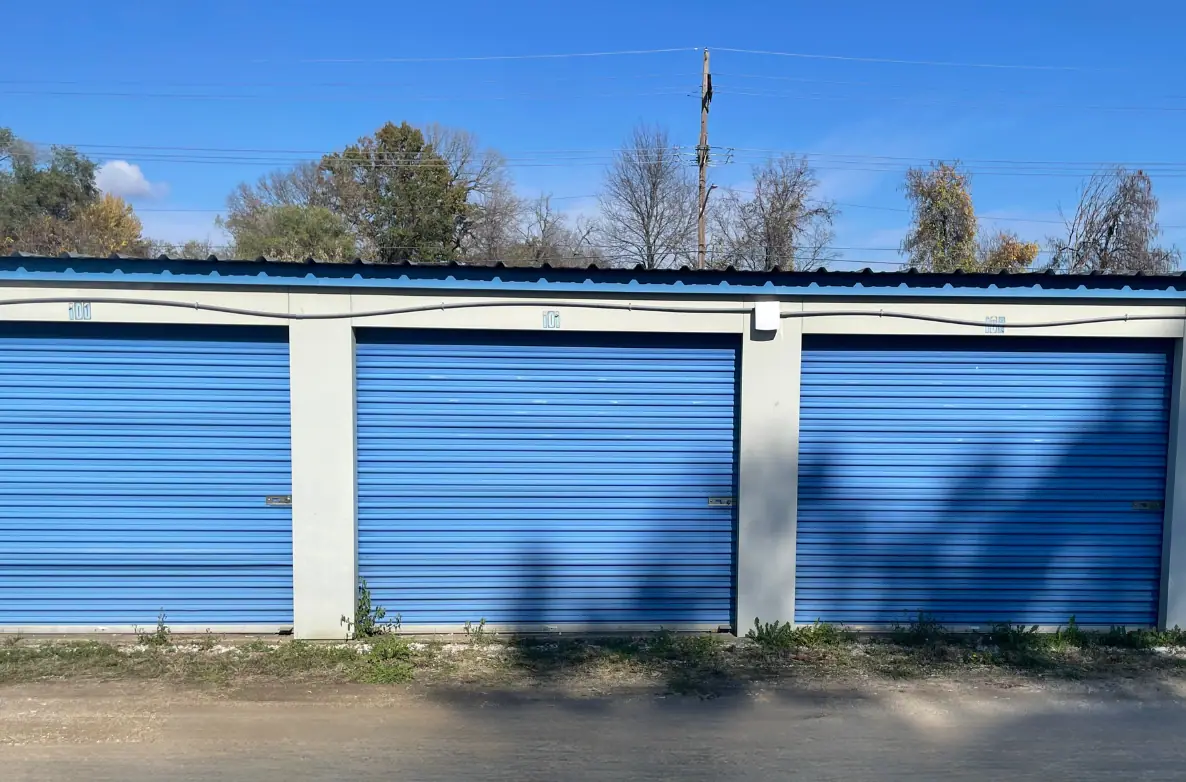 Dove Storage - Terre Haute 2, RV storage in Terre Haute