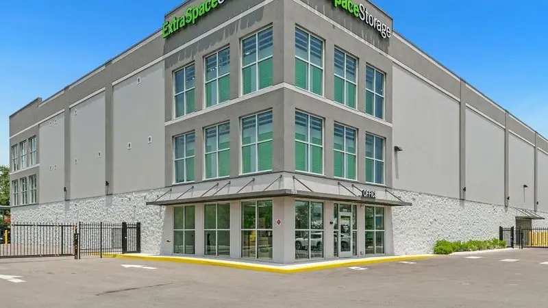 Extra Space Storage, RV storage in Zephyrhills