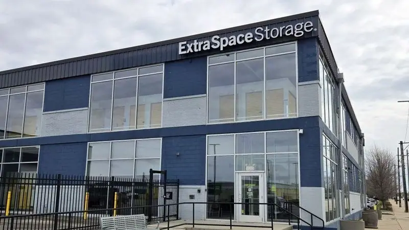 Extra Space Storage, RV storage in Milwaukee