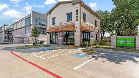Extra Space Storage in Hurst, TX