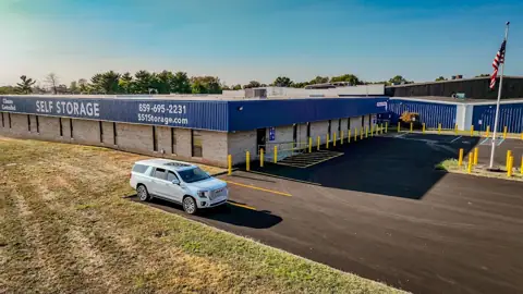 551 Storage Units Harrodsburg photo 3