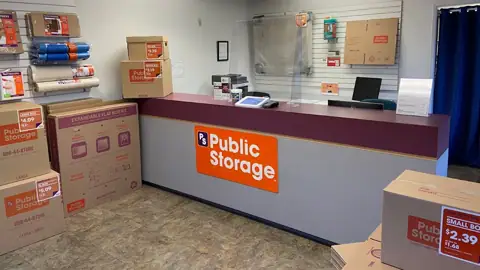 Public Storage photo 2
