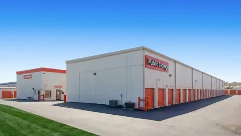 Public Storage photo 2