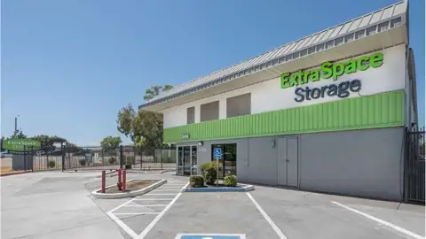 Extra Space Storage in Sacramento, CA