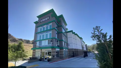 Storage King USA in Newhall, CA