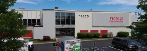 Michigan Storage Centers in Oak Park, MI