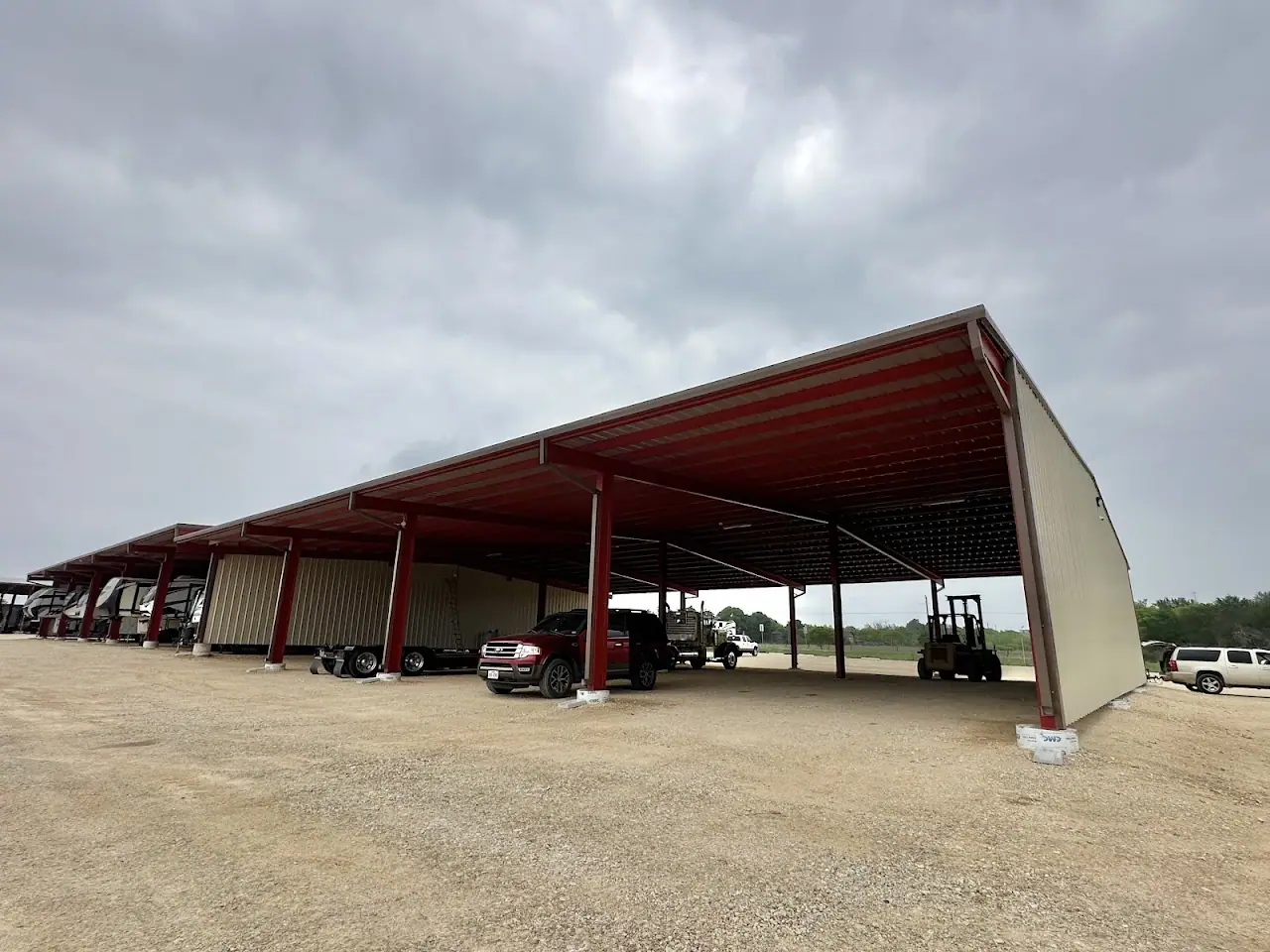 2623 rv and boat storage, RV storage in Seguin