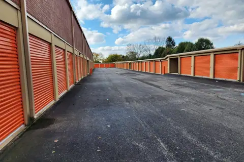 Public Storage photo 2