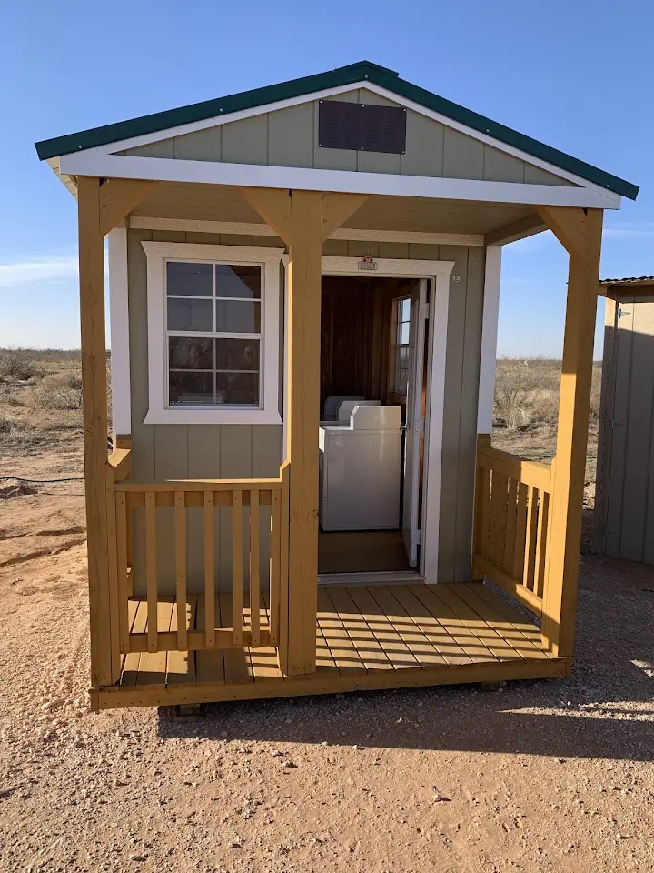 Real Country Living RV Park, RV storage in Midland