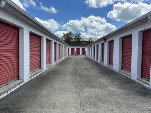 Mini Mall Storage - Nitro photo 2