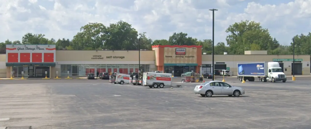 Self-Storage at U-Haul, RV storage in Bedford