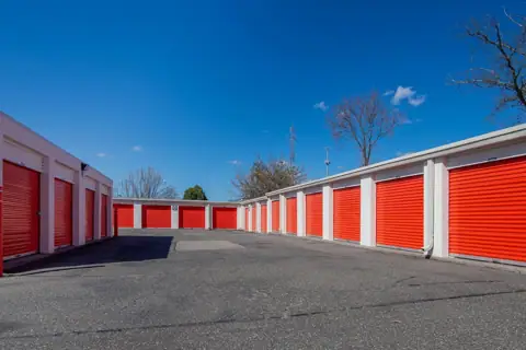 Public Storage photo 2