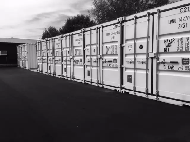 Supreme Storage & RV Repair, RV storage in Farmington