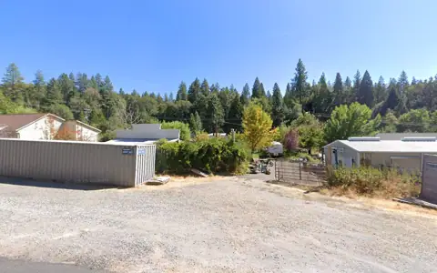 RV & Boat Storage on 3282 California 4 photo 2