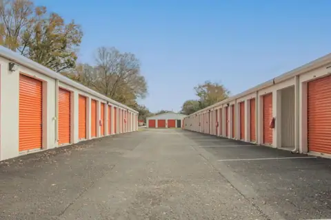 Public Storage photo 2