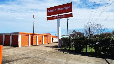 Public Storage in Houston, TX