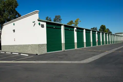 I-5 Self Storage photo 3