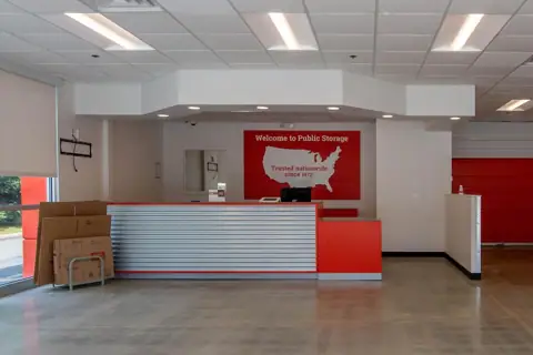 Public Storage photo 2