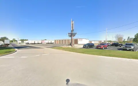 I-41 Neenah Storage photo 2
