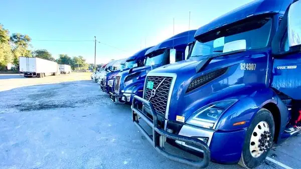 Orlando Trucks Parking Space, RV storage in Orlando