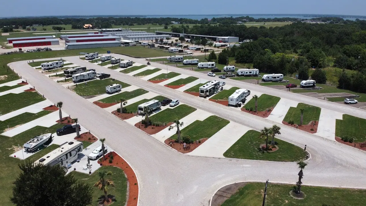 The Boat House Storage and RV Park, RV storage in Corsicana